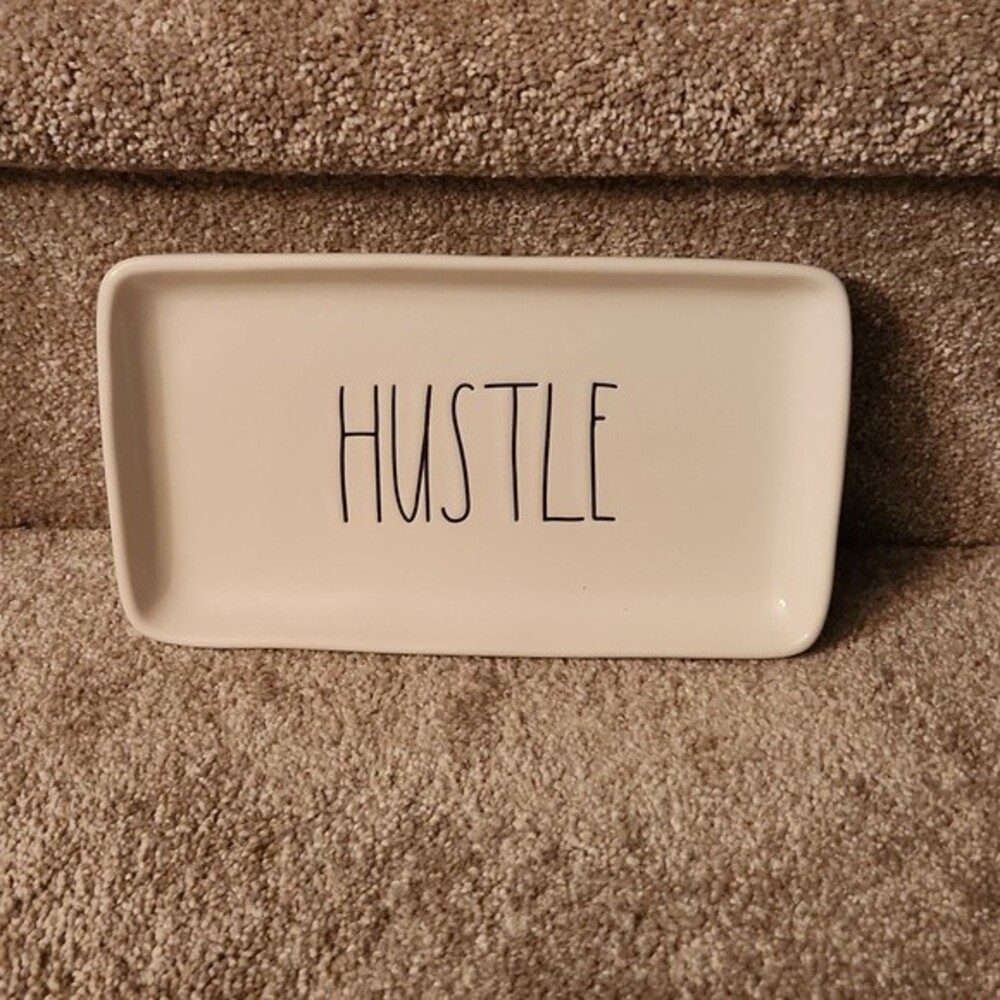 Rae Dunn "Hustle" Tray